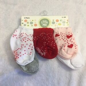 New little me baby socks 0-6m